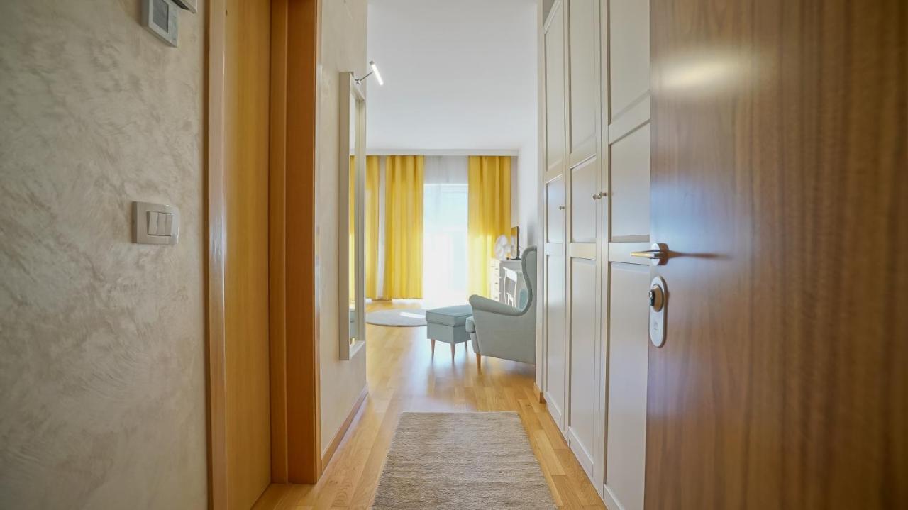 Downtown Premium Apartments ブラショフ エクステリア 写真
