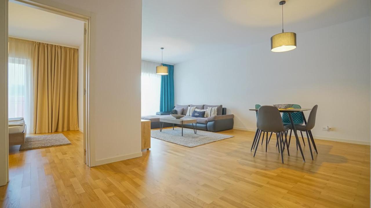 Downtown Premium Apartments ブラショフ エクステリア 写真