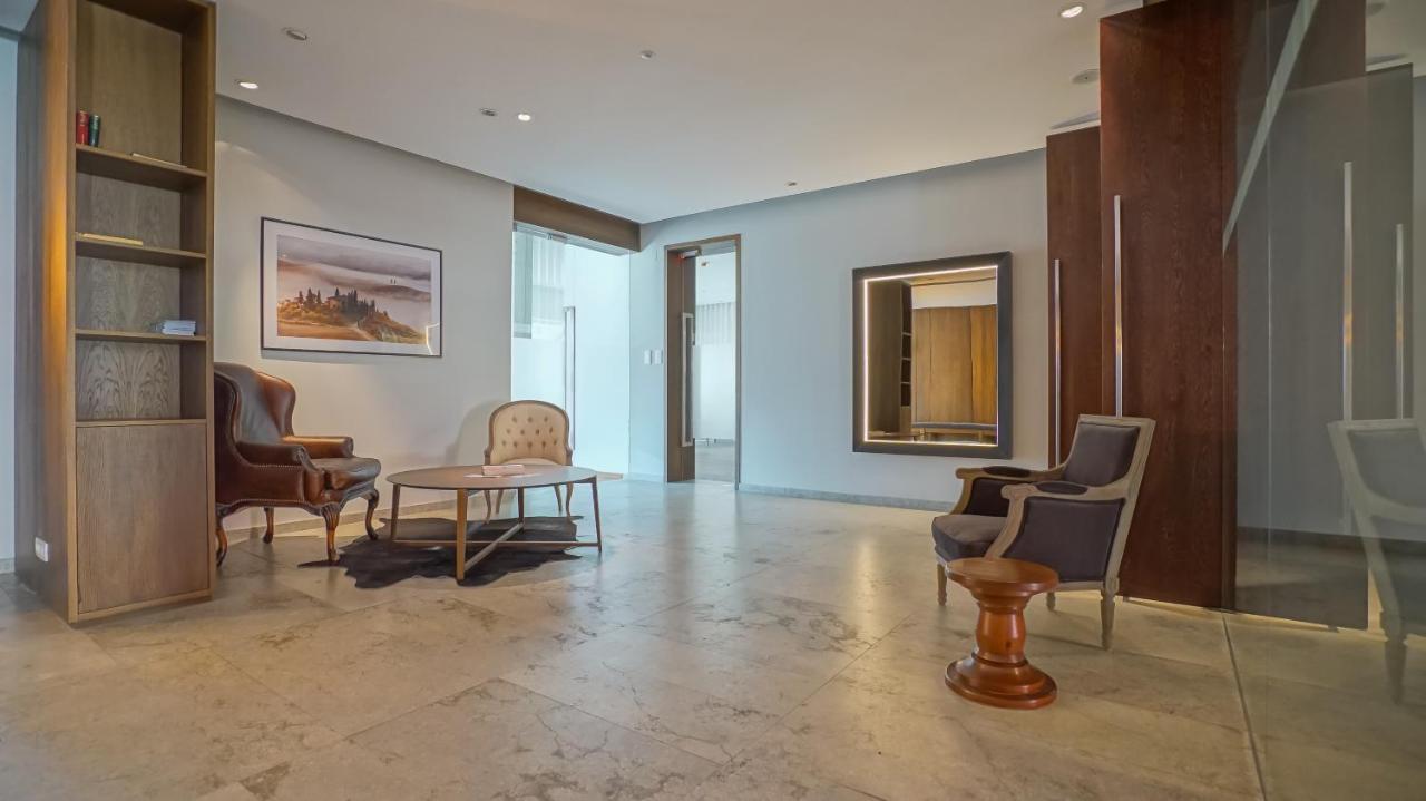 Downtown Premium Apartments ブラショフ エクステリア 写真