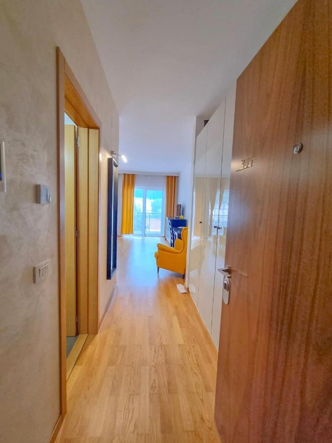 Downtown Premium Apartments ブラショフ エクステリア 写真